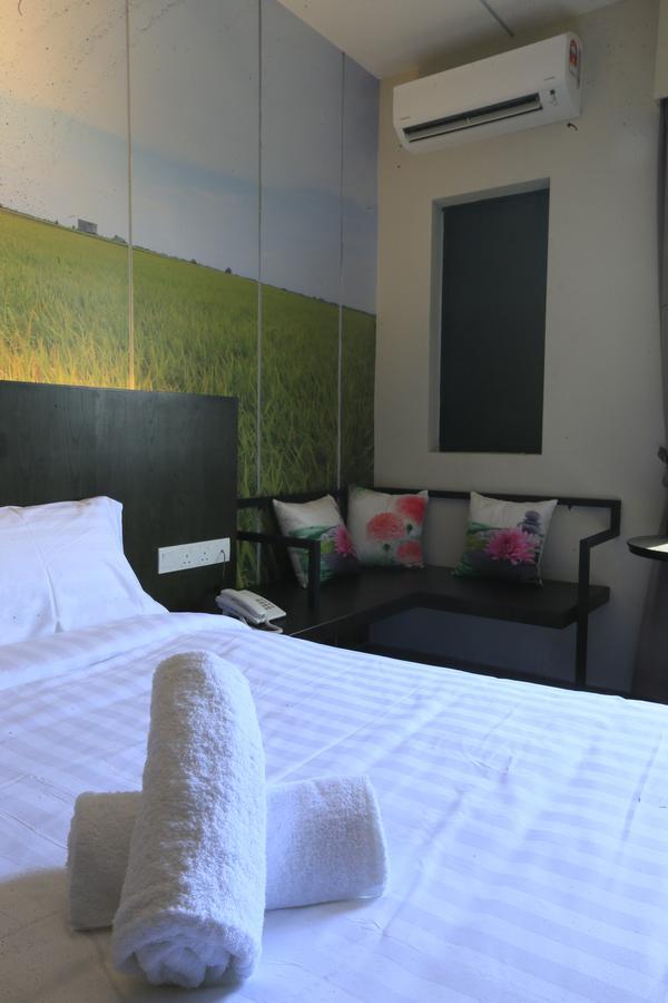 VI Boutique Hotel Kuala Selangor Exteriör bild