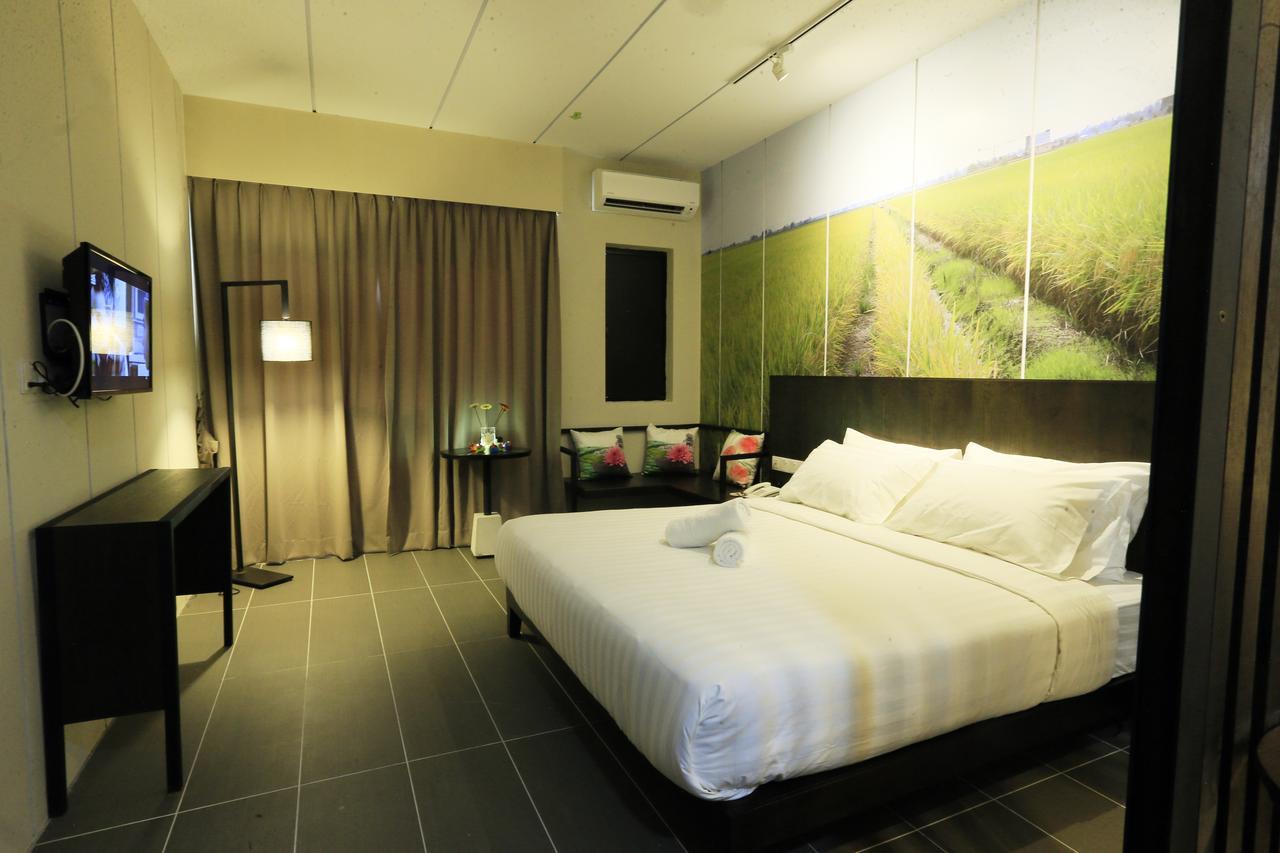 VI Boutique Hotel Kuala Selangor Exteriör bild