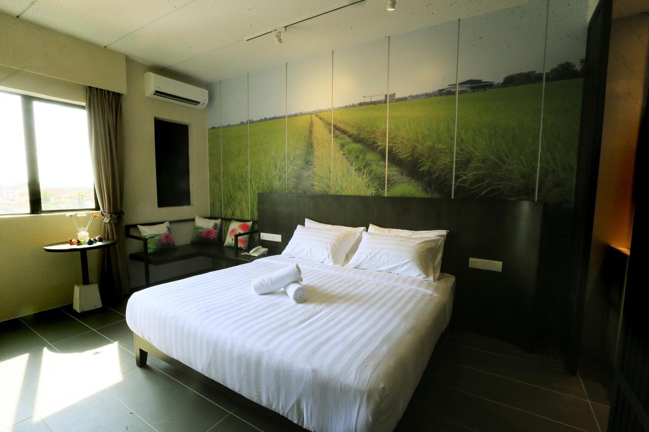 VI Boutique Hotel Kuala Selangor Exteriör bild