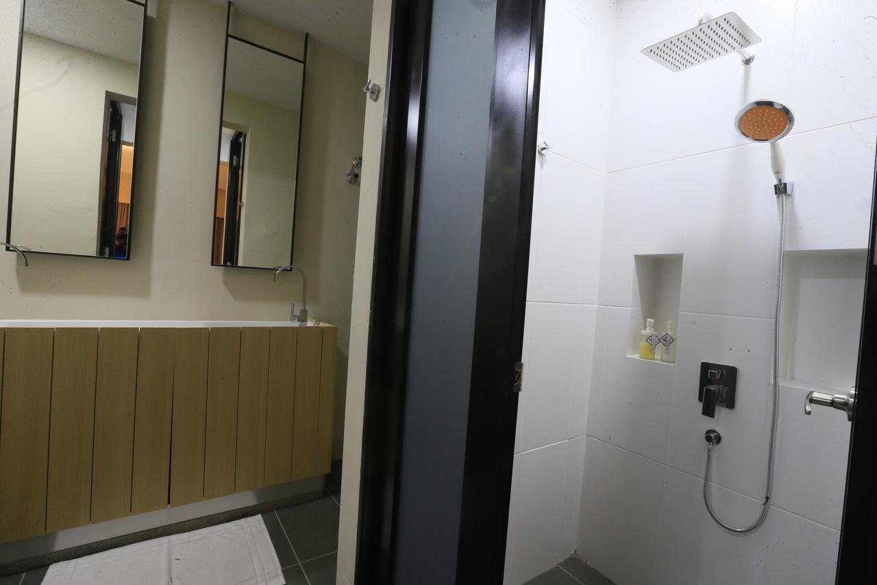 VI Boutique Hotel Kuala Selangor Exteriör bild